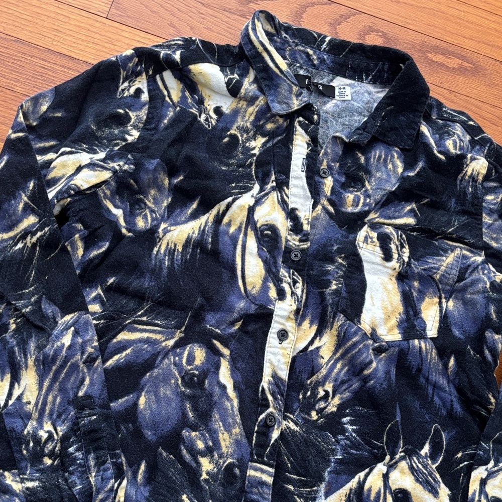Horse button down!